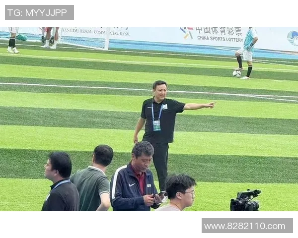 吴强的足球人生深度对话:从青涩少年到职业球员的心路历程实时数据 吴强的足球人生深度对话:从青涩少年到职业球员的心路历程实时数据